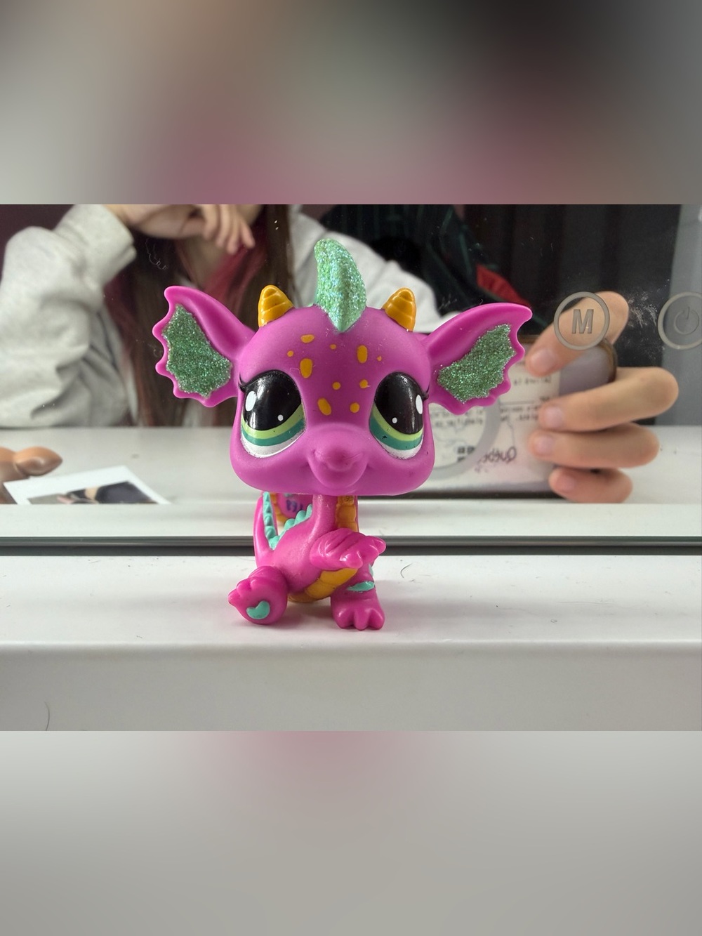 Littlest pet shop dragon #2663